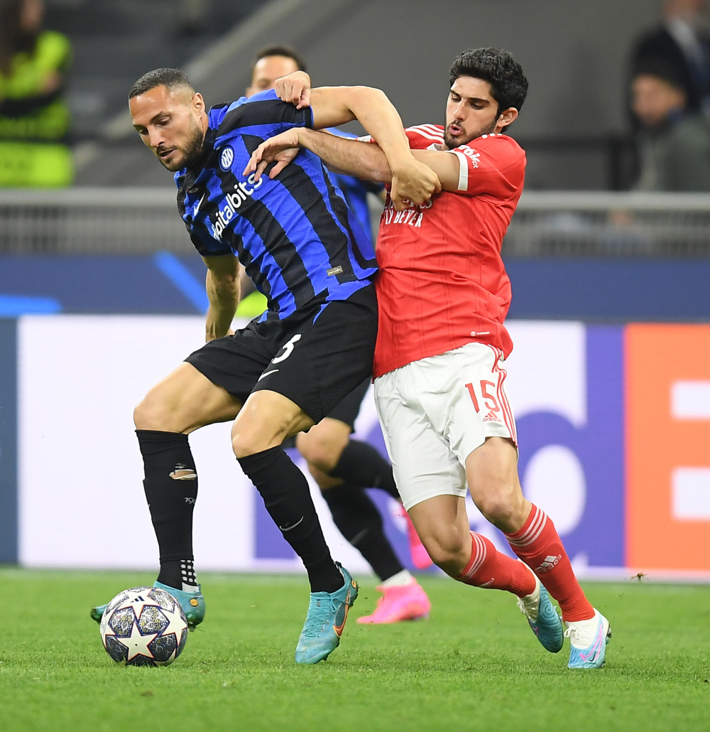 韦德账号发布自剪版《See You Again》，重温球星青春记忆（韦德发布自剪版《See You Again》，唤醒球星青春回忆）