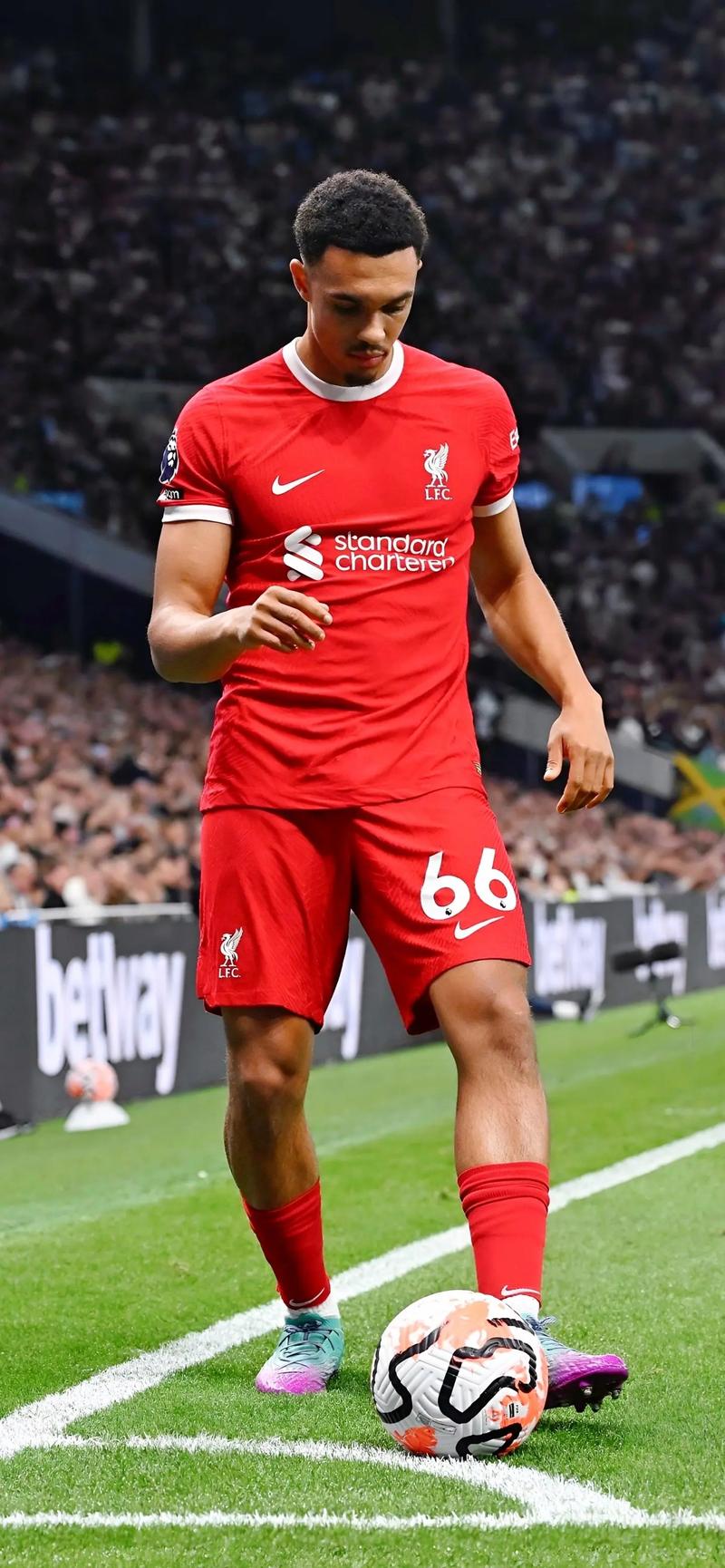 多特蒙德青年才俊频出（多特蒙德新星层出不穷）