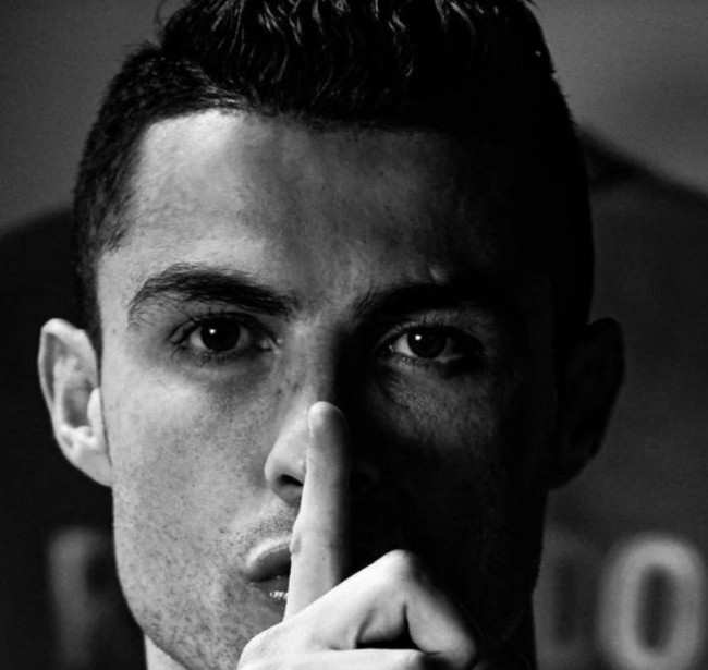 备战秋冬高尔夫：你的保暖防风战袍准备好了吗？（秋冬高尔夫来袭：你的保暖防风装备到位了吗？）